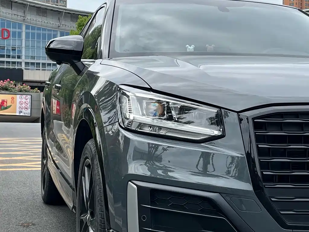 Audi Q2L 2021 35 TFSI