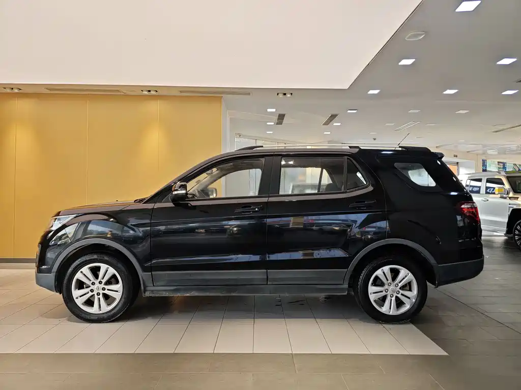 Oshan CX70 2016 1.6L MT Luxury