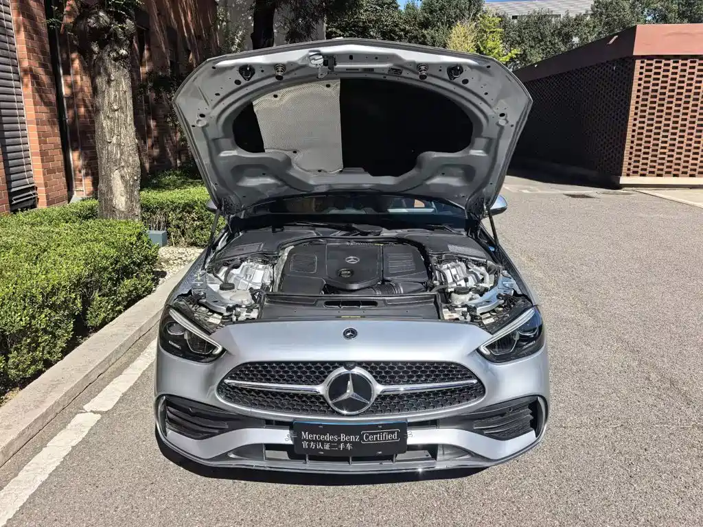 Mercedes-Benz C-Class — миниатюра 9