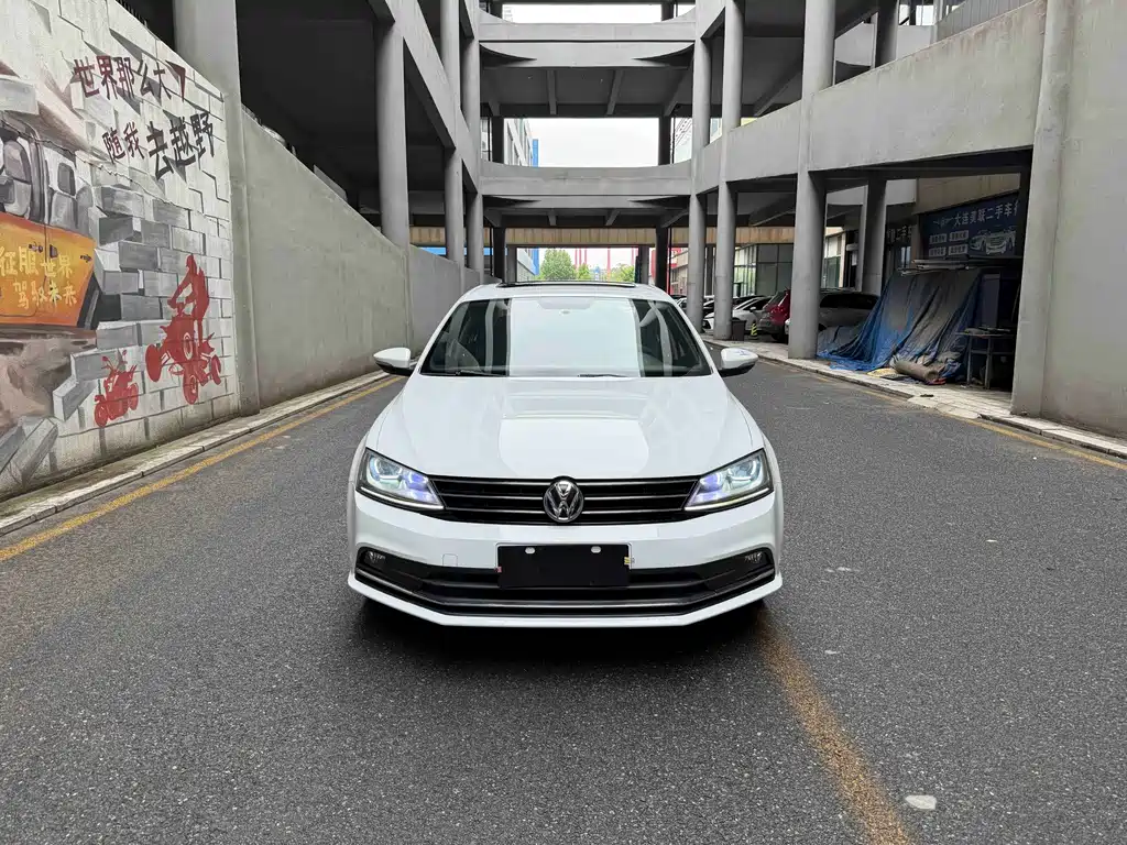 Volkswagen Sagitar — миниатюра 2