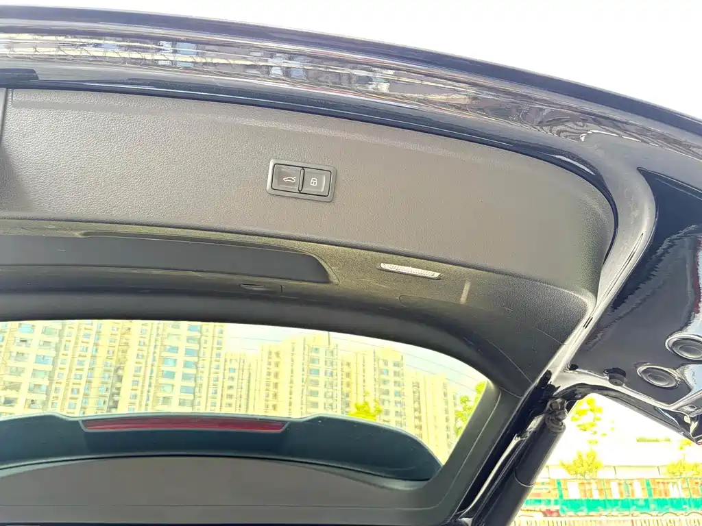 Audi Q5L — миниатюра 7