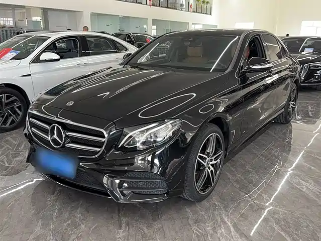 MERCEDES-BENZ  E CLASS 2017
