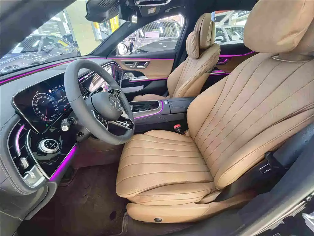 Mercedes-Benz E-Class — миниатюра 15