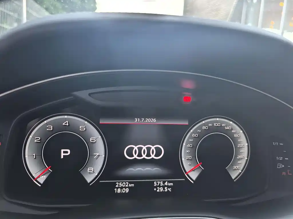 Audi Q7 — миниатюра 9