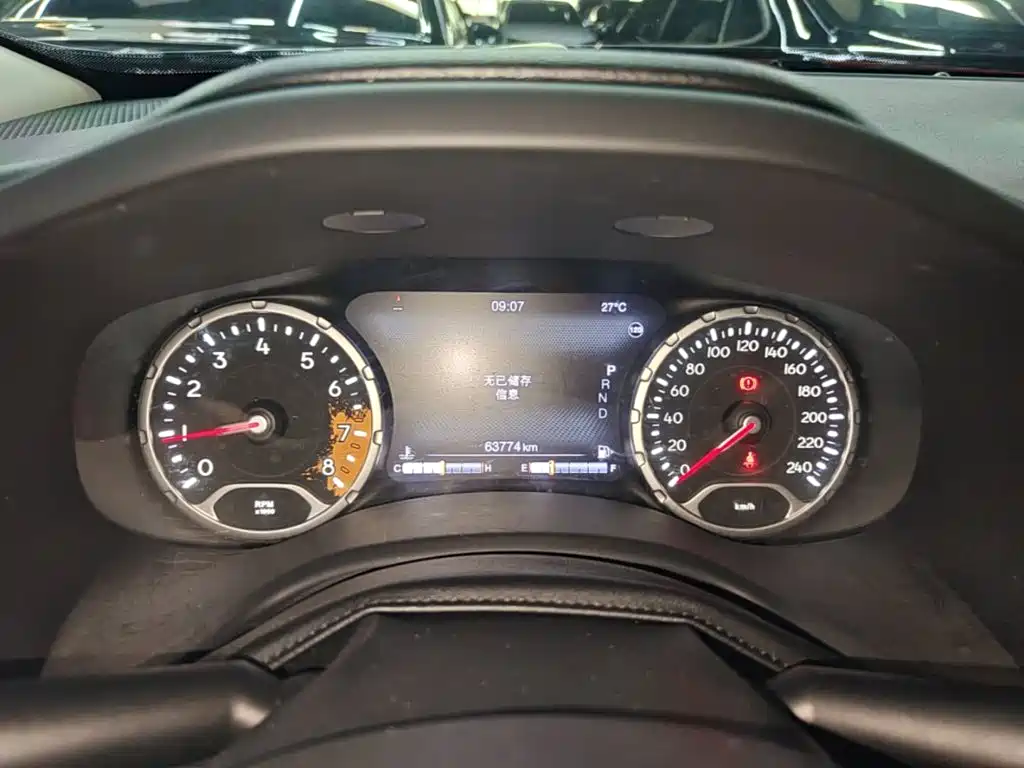 Jeep Renegade — миниатюра 12