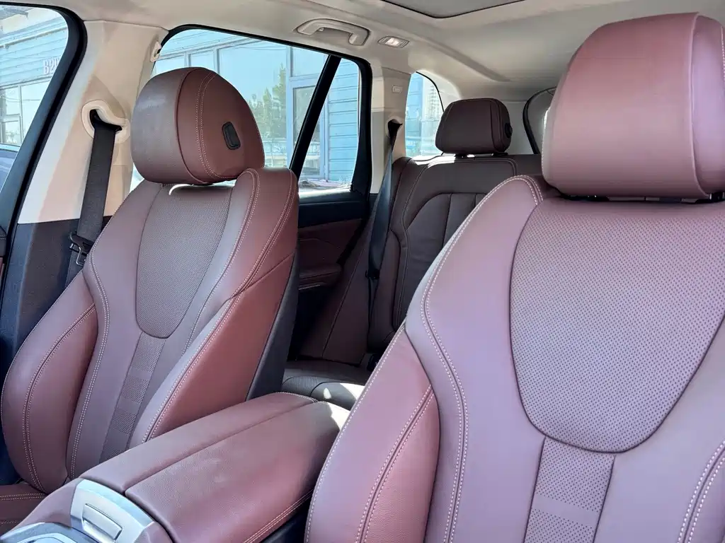 BMW X5 (Import) — миниатюра 7