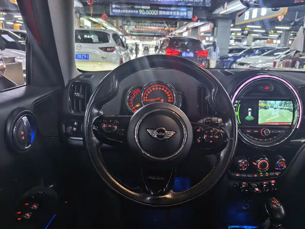 MINI Mini Countryman — миниатюра 7