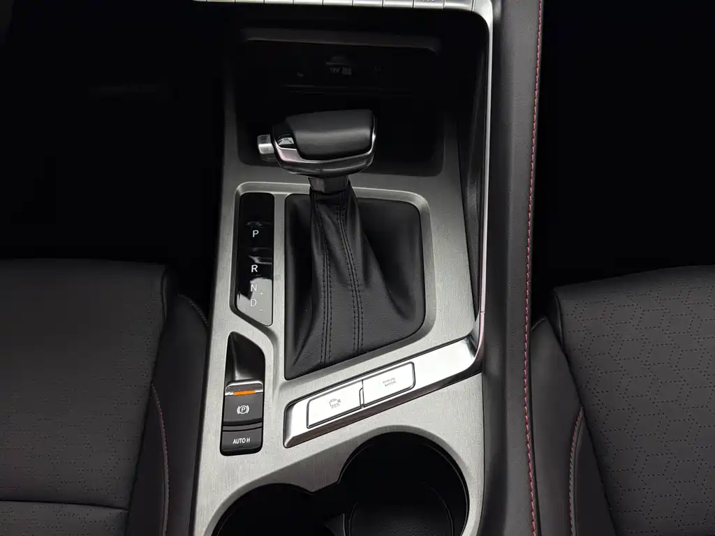 Changan CS35PLUS — миниатюра 11