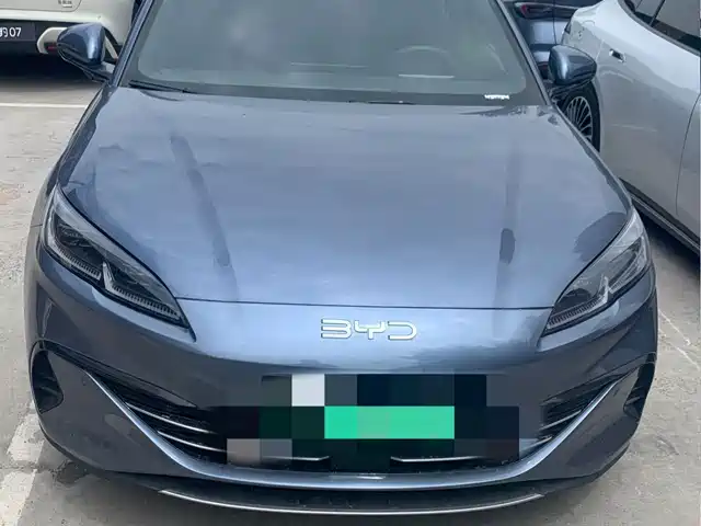 2025 BYD Seal