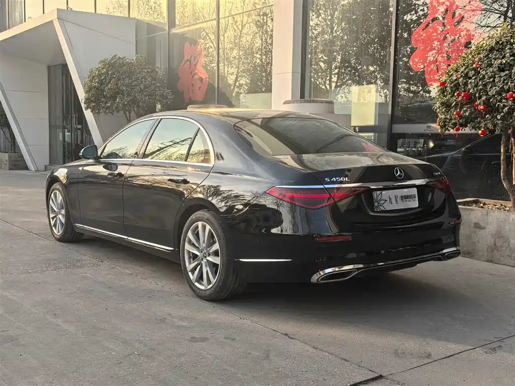 MERCEDES-BENZ S CLASS