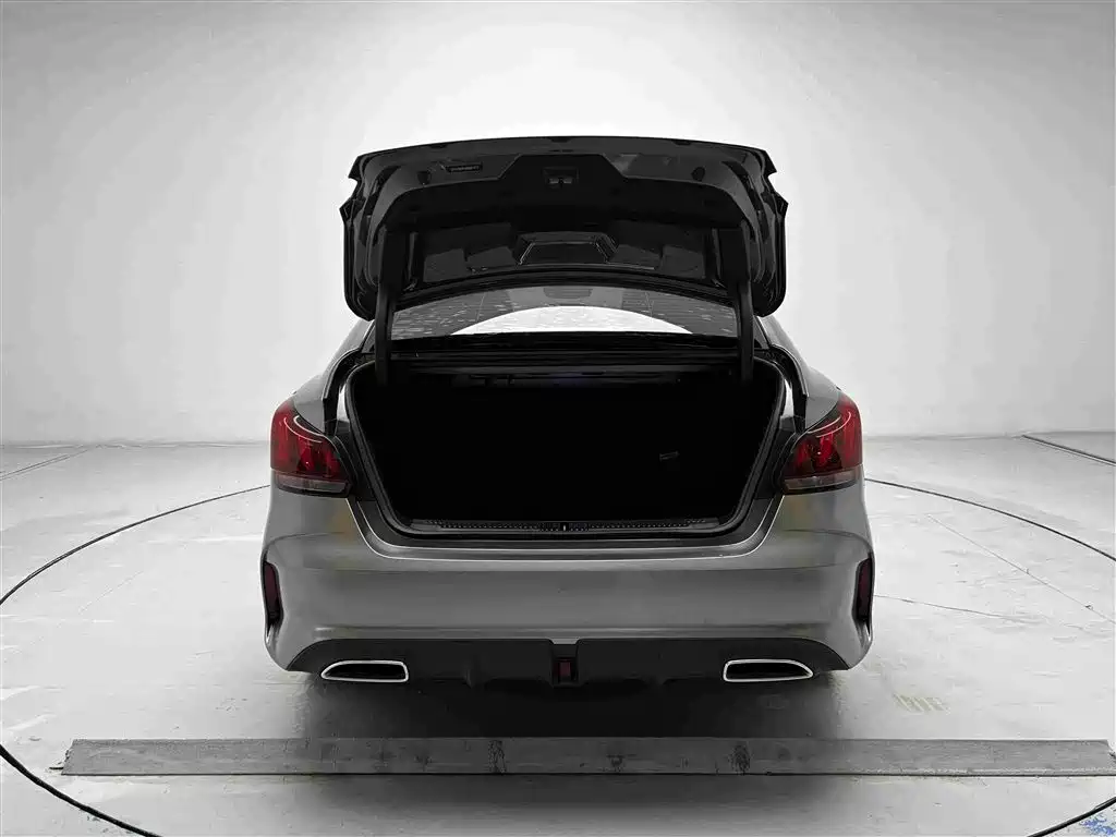 MG MG5 — миниатюра 15