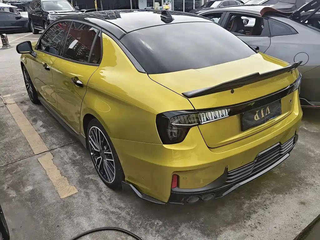 Lynk & Co 03 — миниатюра 16