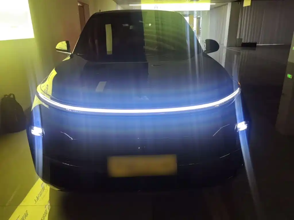Li Auto Li L8