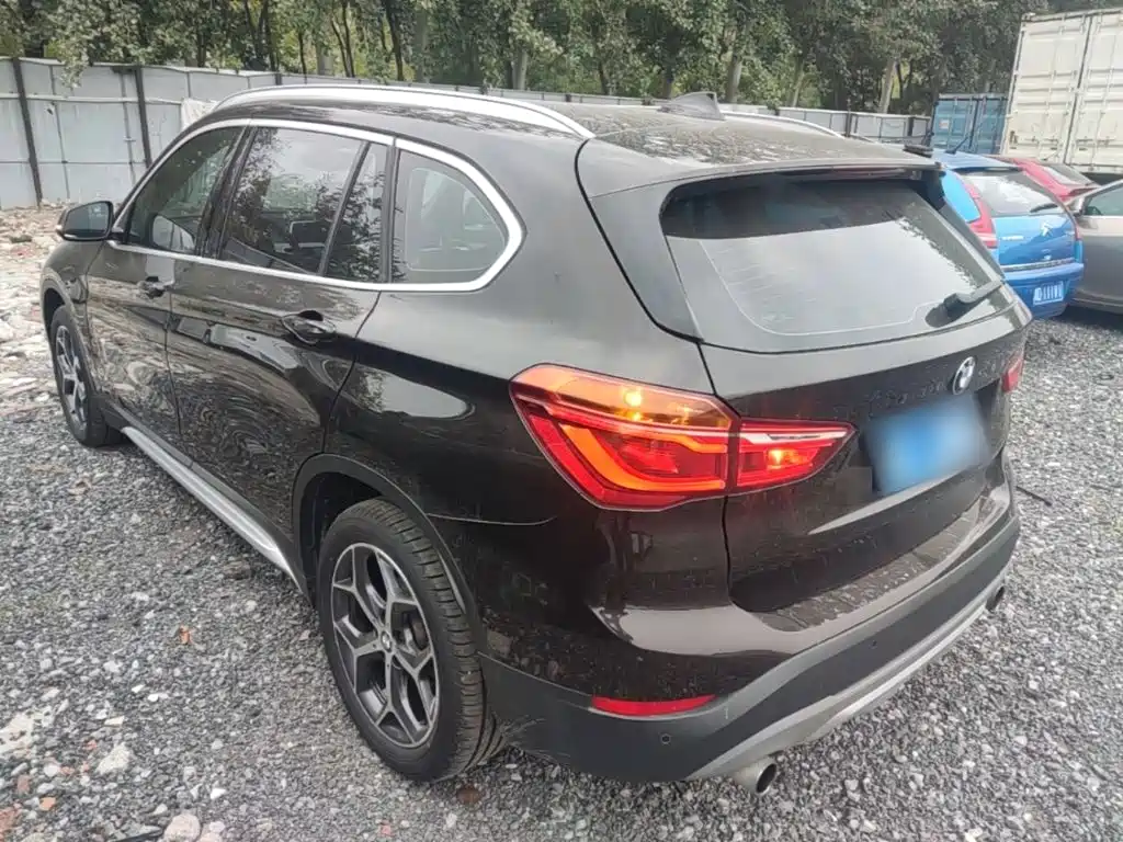 BMW X1 — миниатюра 5