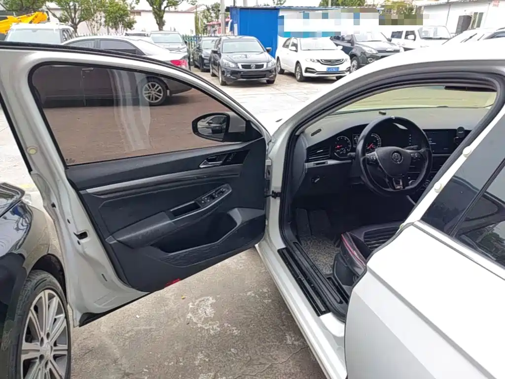 Volkswagen Bora — миниатюра 16