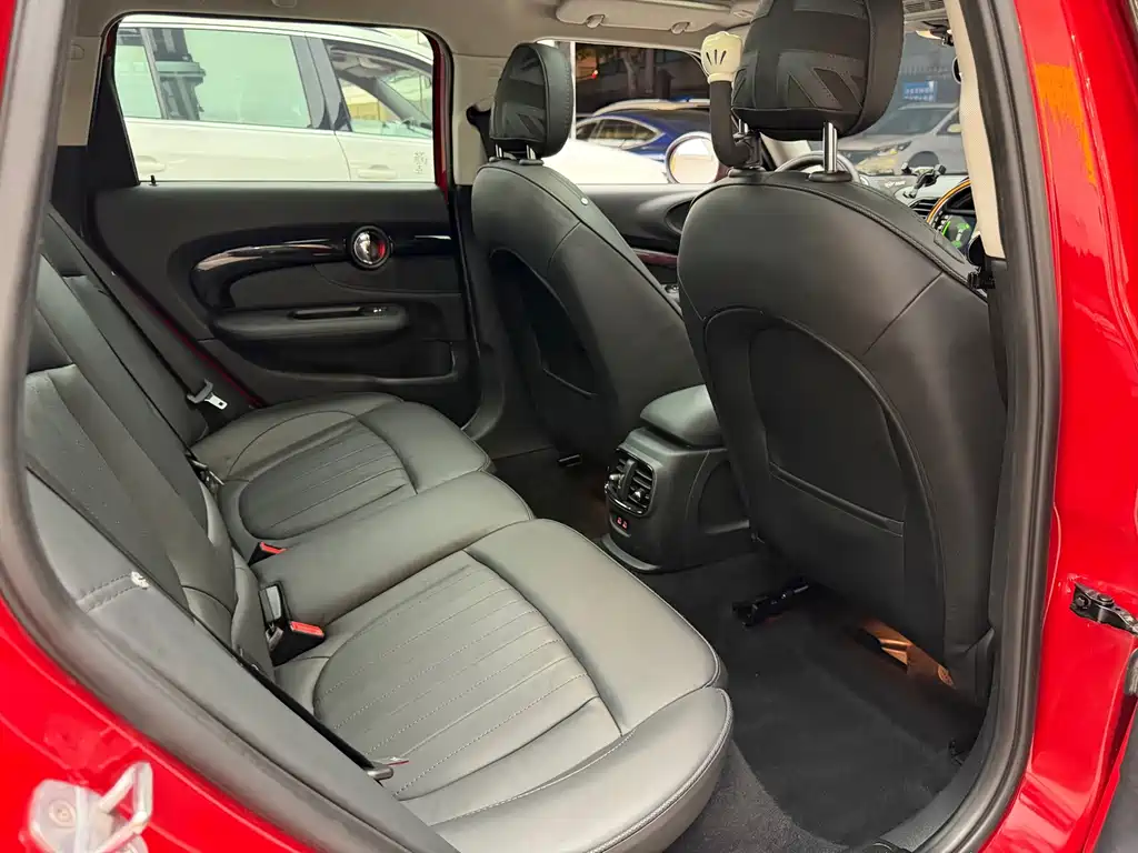 MINI Mini Clubman — миниатюра 18