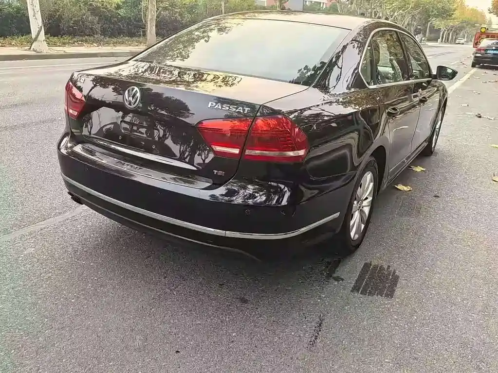 Volkswagen Passat 2013 1.8TSI DSG