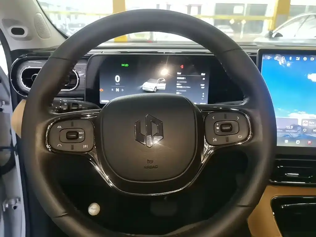 Leapmotor Leapmotor C11 — миниатюра 11