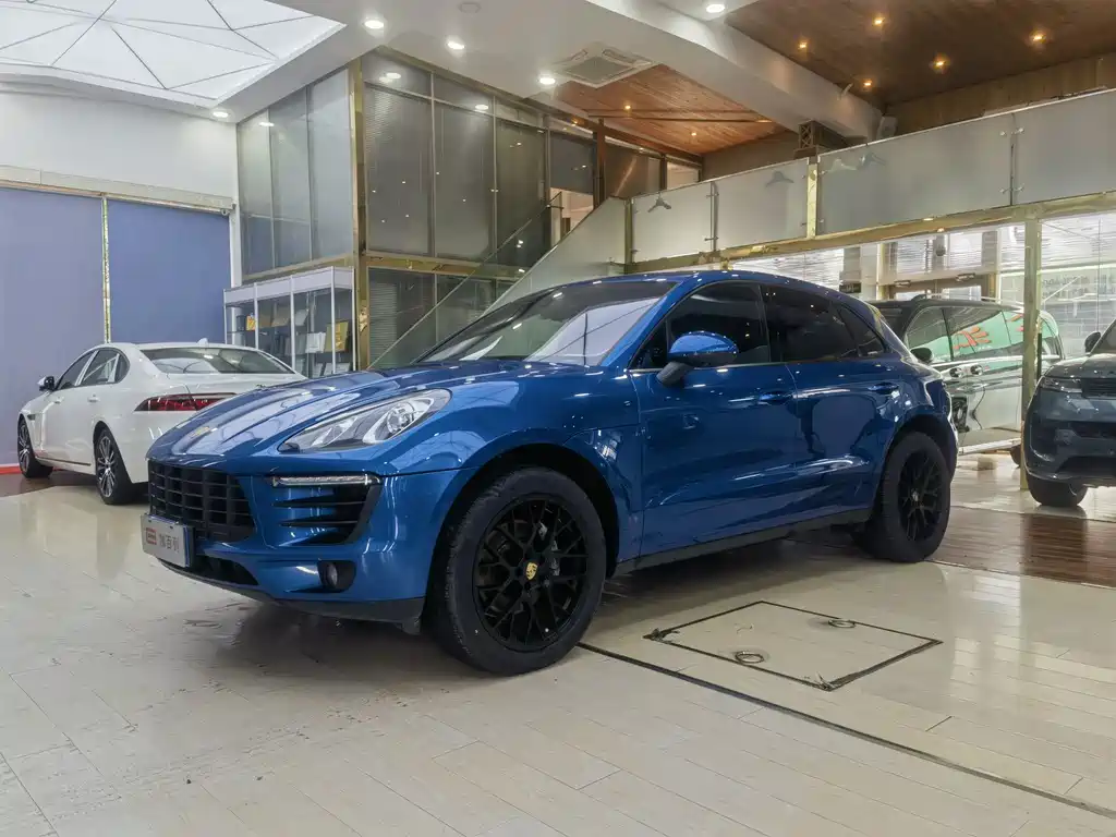 Porsche Macan 2016