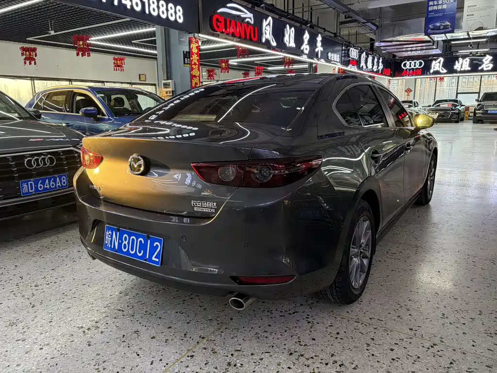 MAZDA 3 ANGKESAILA