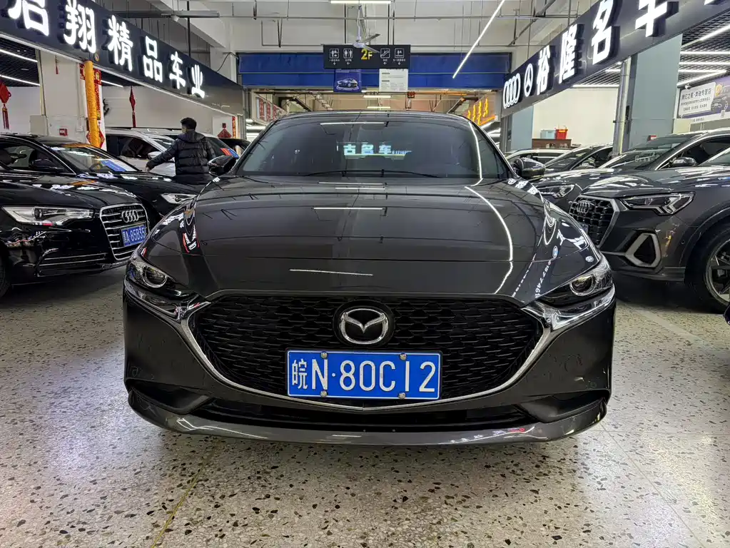 MAZDA 3 ANGKESAILA