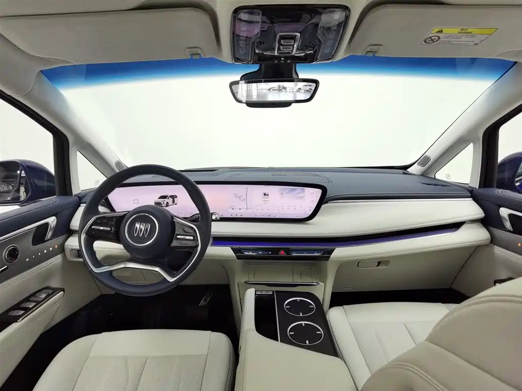 BUICK GL8 NEW ENERGY