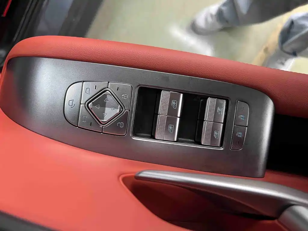 BYD Tang L — миниатюра 10