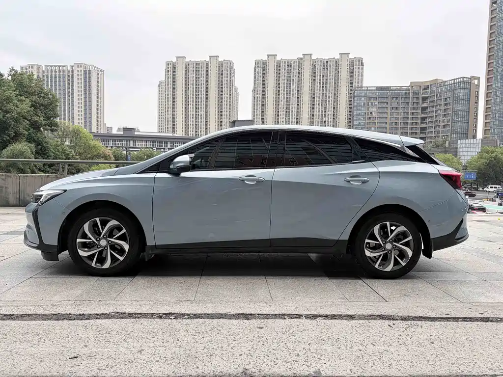 Buick Velite 6 — миниатюра 4