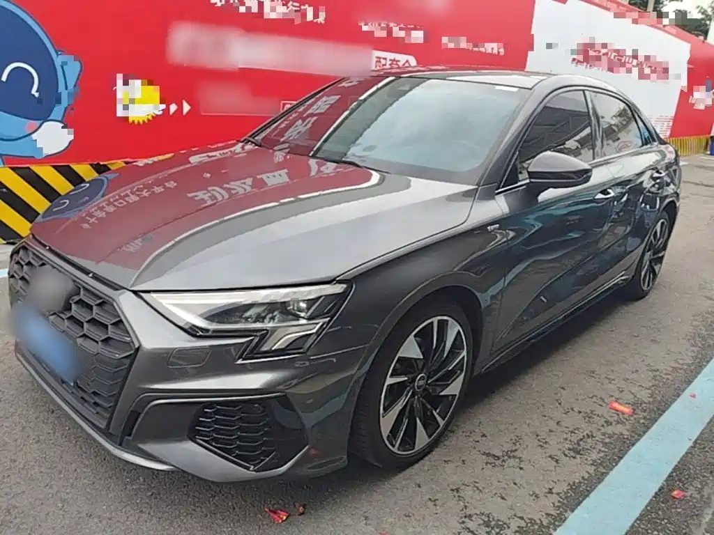 奥迪A3 2022款 A3L Limousine 35 TFSI 时尚运动型 2023
