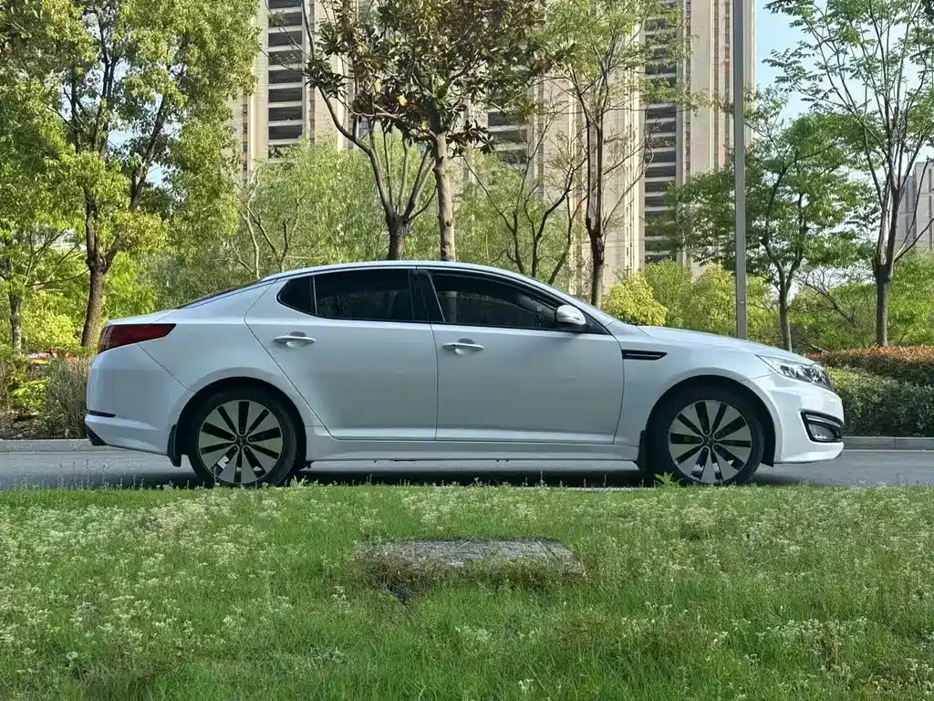 Kia K5 — миниатюра 5