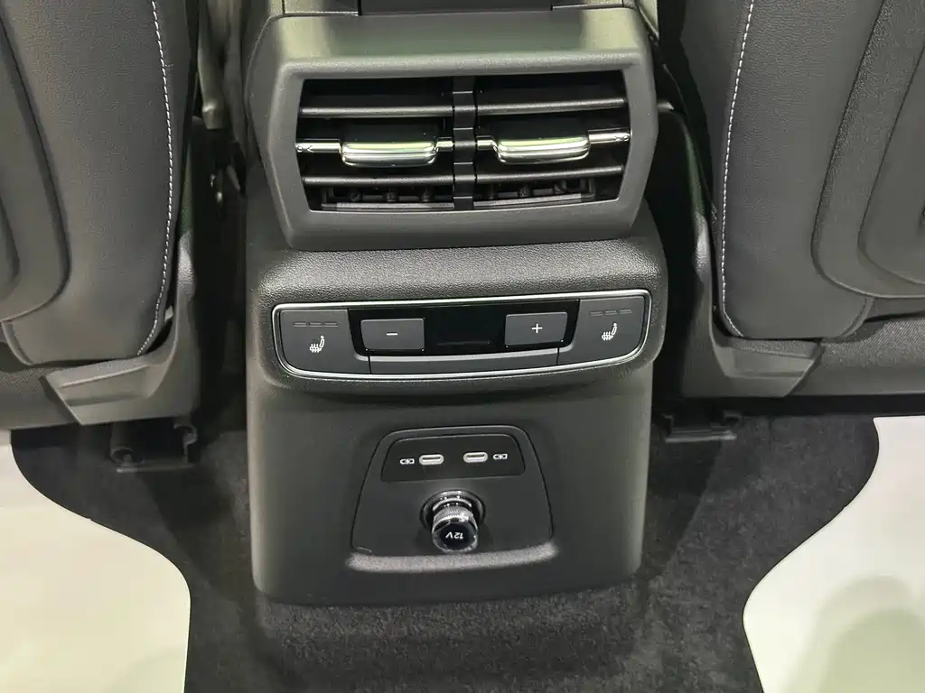 Audi Q5 e-tron — миниатюра 15