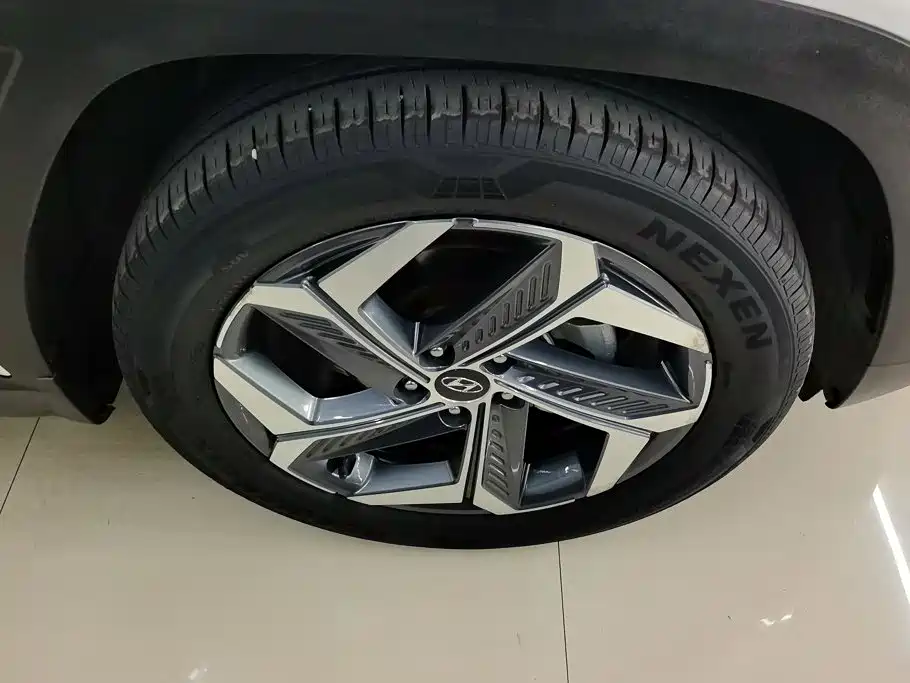Hyundai Tucson — миниатюра 6