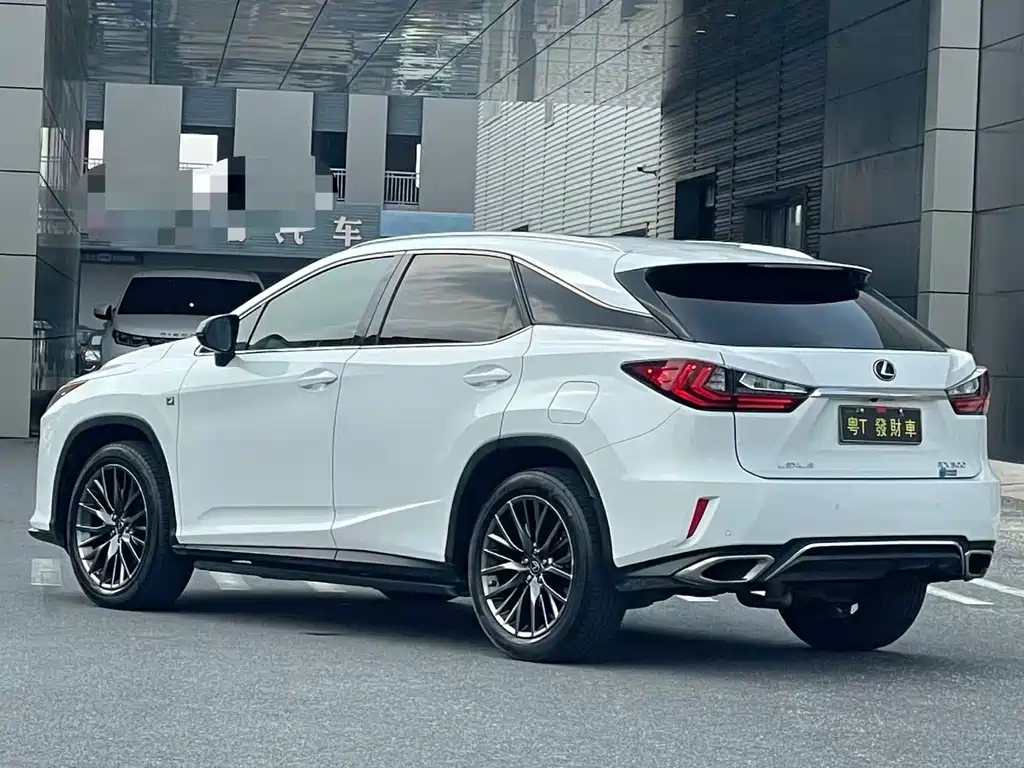 Lexus RX — миниатюра 9