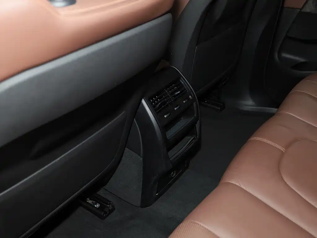 BMW X5 (Import) — миниатюра 26