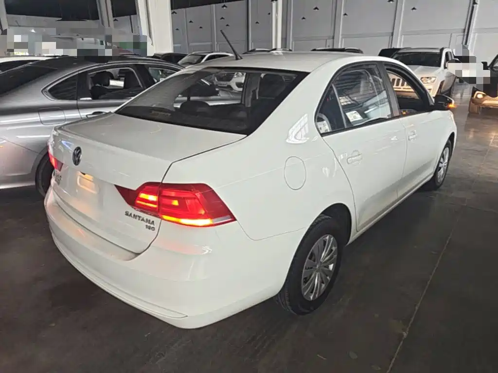 Volkswagen Santana — миниатюра 7
