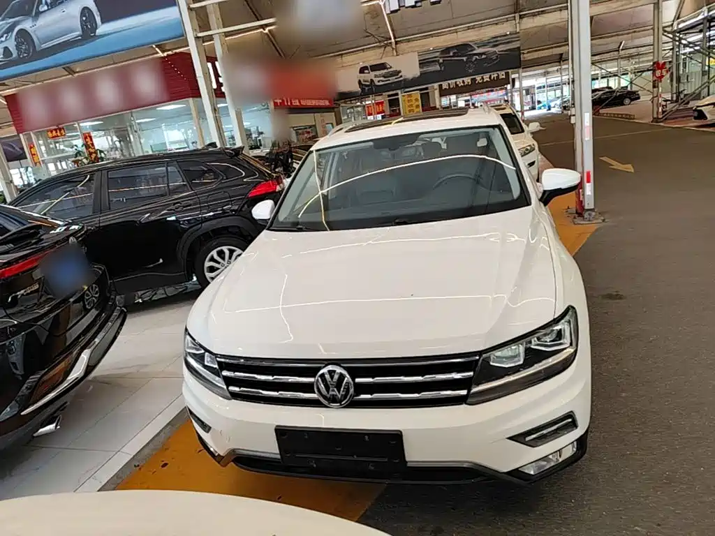 Volkswagen Tiguan L — миниатюра 3