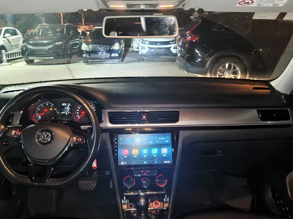 Volkswagen Bora — миниатюра 2
