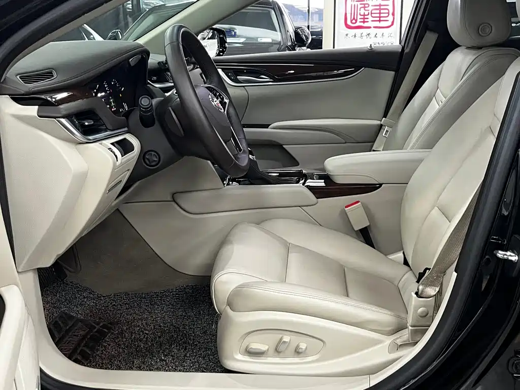Cadillac XTS — миниатюра 7
