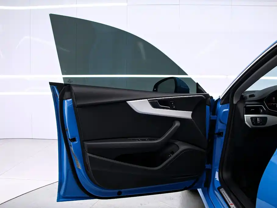 Audi A5 (Import) — миниатюра 13