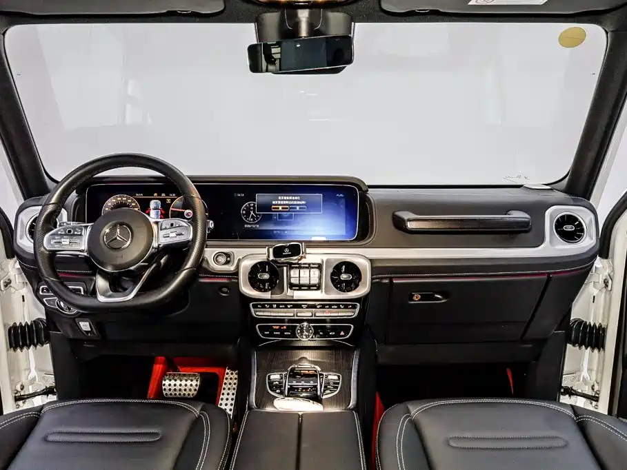 Mercedes-Benz G-Class 2023 — фото 27