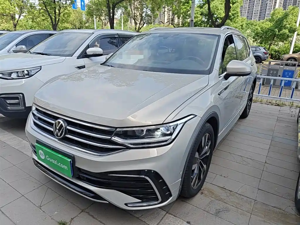 Volkswagen Tiguan L 2022