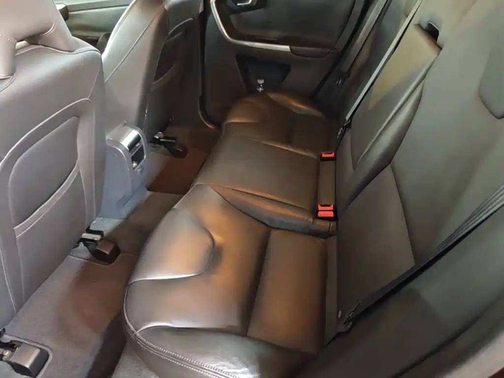 Volvo XC60 — миниатюра 17