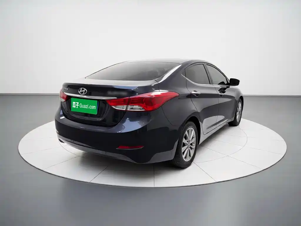 Hyundai Elantra Langdong — миниатюра 6