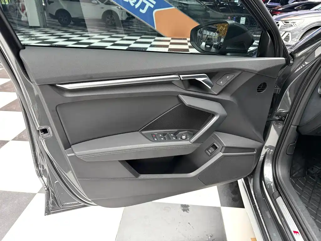 Audi A3 — миниатюра 7