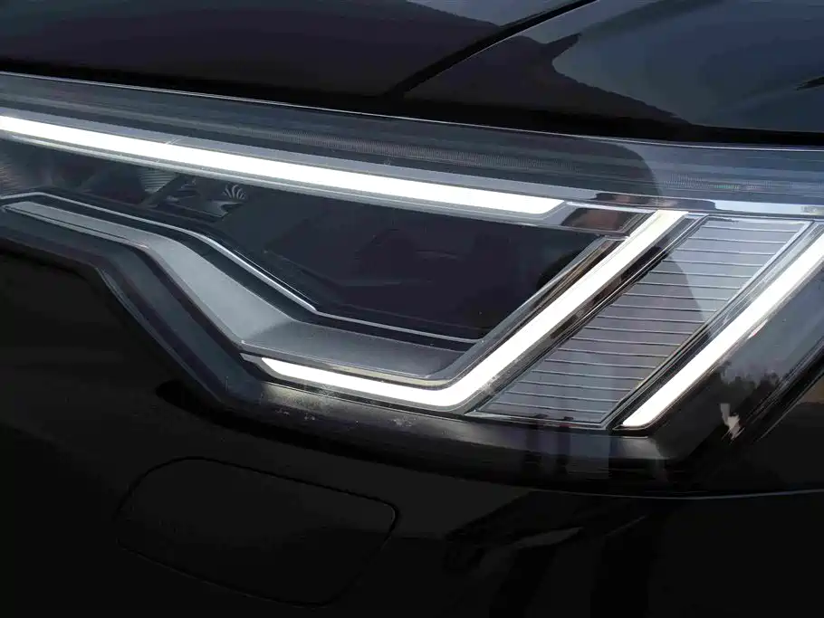 Audi A6L — миниатюра 11