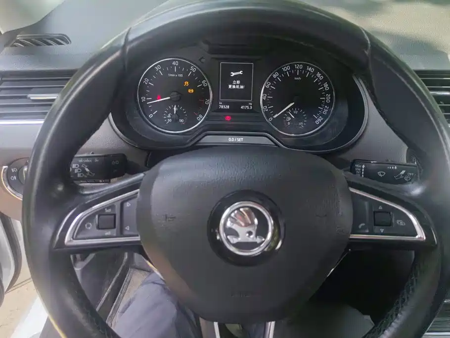 Skoda Octavia — миниатюра 14