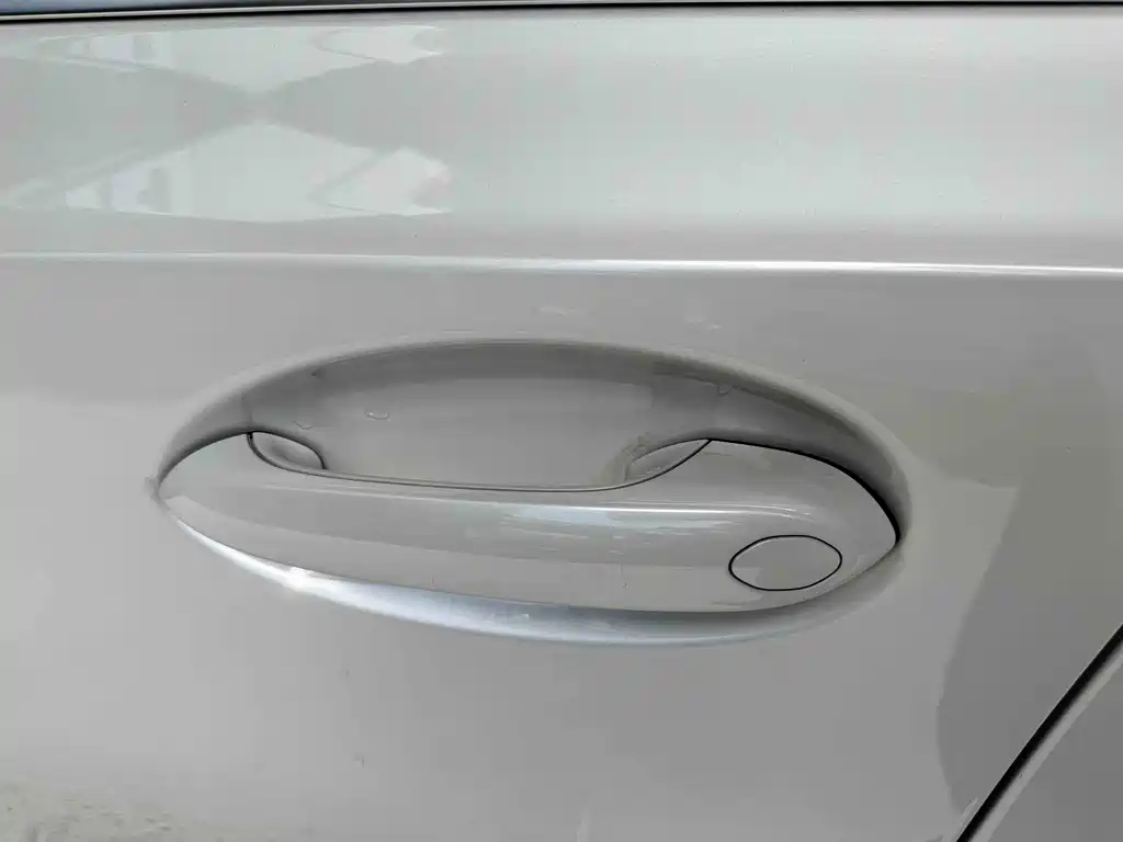 BMW 3 Series — миниатюра 24
