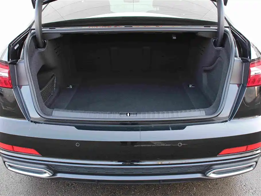 Audi A6L — миниатюра 15