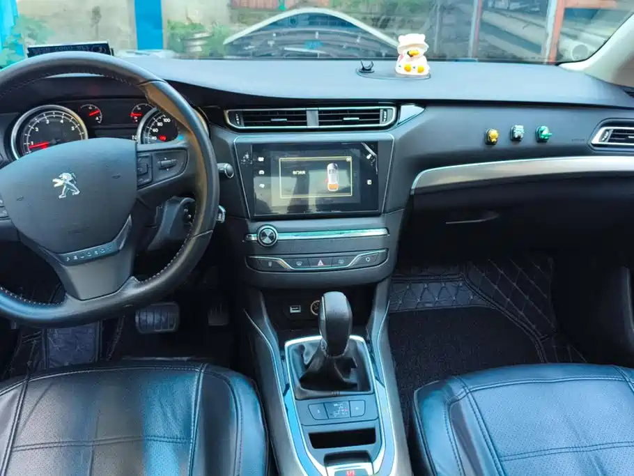Peugeot 408 — миниатюра 12