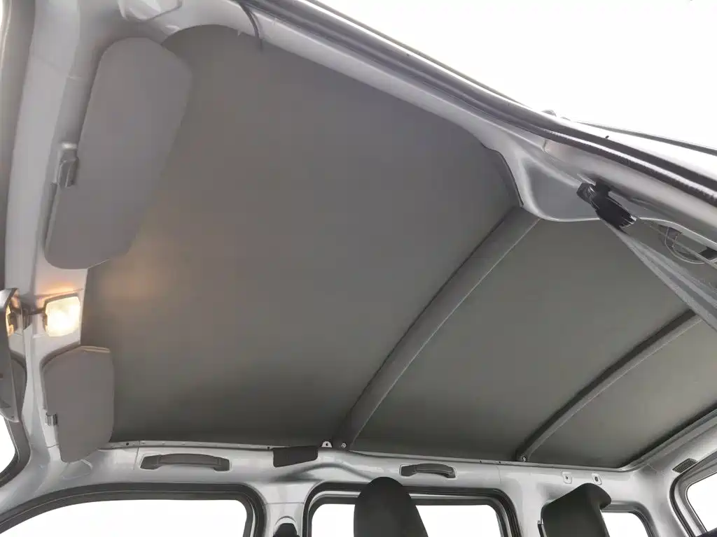 Wuling Zhiguang — миниатюра 14